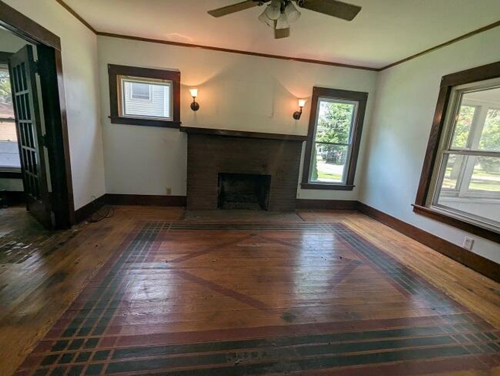 Photo of 1205 E Ganson Street, Jackson, MI 49201 (MLS # 26005874)