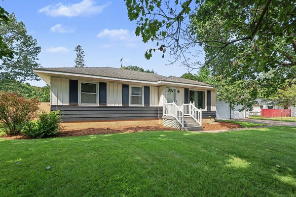 2429 LINDA AVE SE, GRAND RAPIDS, MI 49546 - Image 8afb6f4b8efb1d221d727471e14ec0e4/84958409