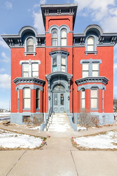 701 Center Avenue Bay City MI 48708