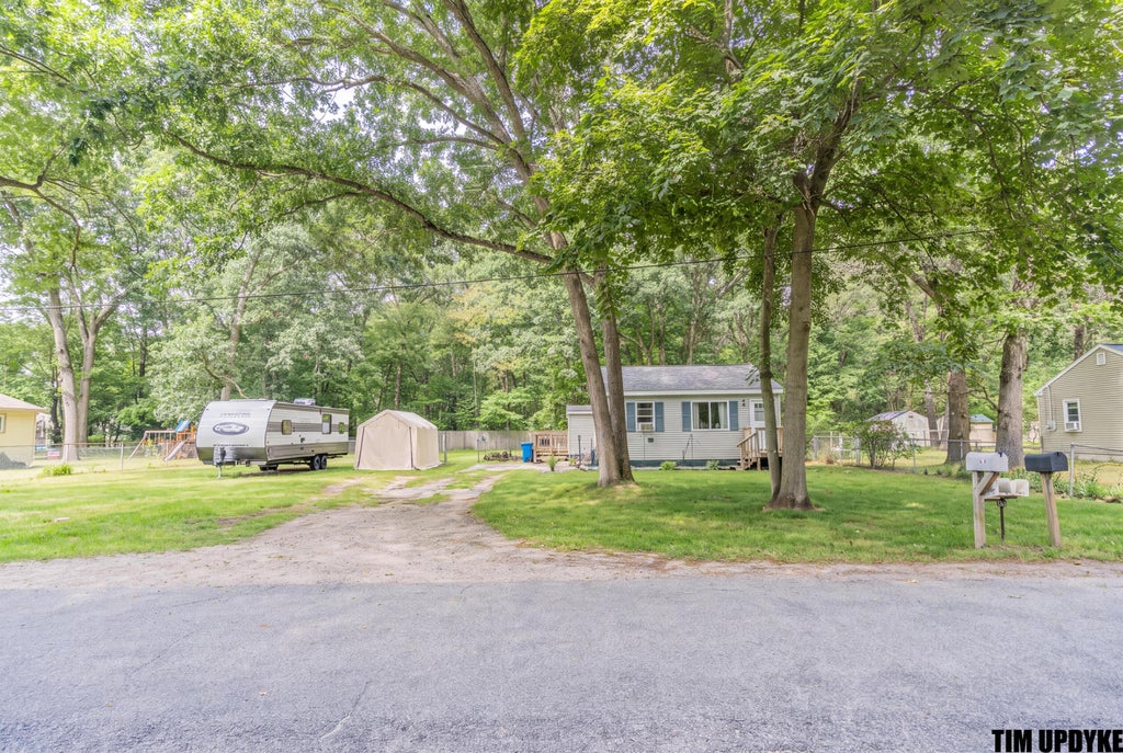 Photo of 1341 S Bolen Road, Muskegon, MI 49442 (MLS # 26045001)