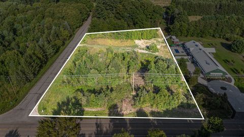 Photo of 6788 120th Avenue, Fennville, MI 49408 (MLS # 25059501)