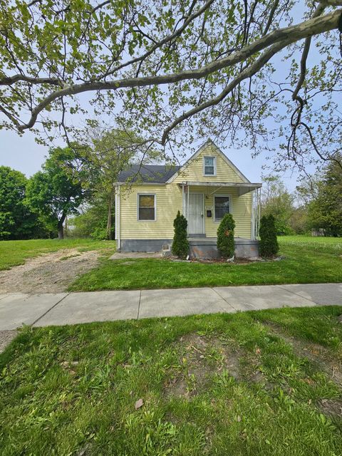 Photo of 9167 Grandmont Avenue, Detroit, MI 48228 (MLS # 26021695)