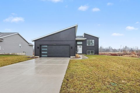 Photo of 5241 Margot Lane, Allendale, MI 49401 (MLS # 25062856)