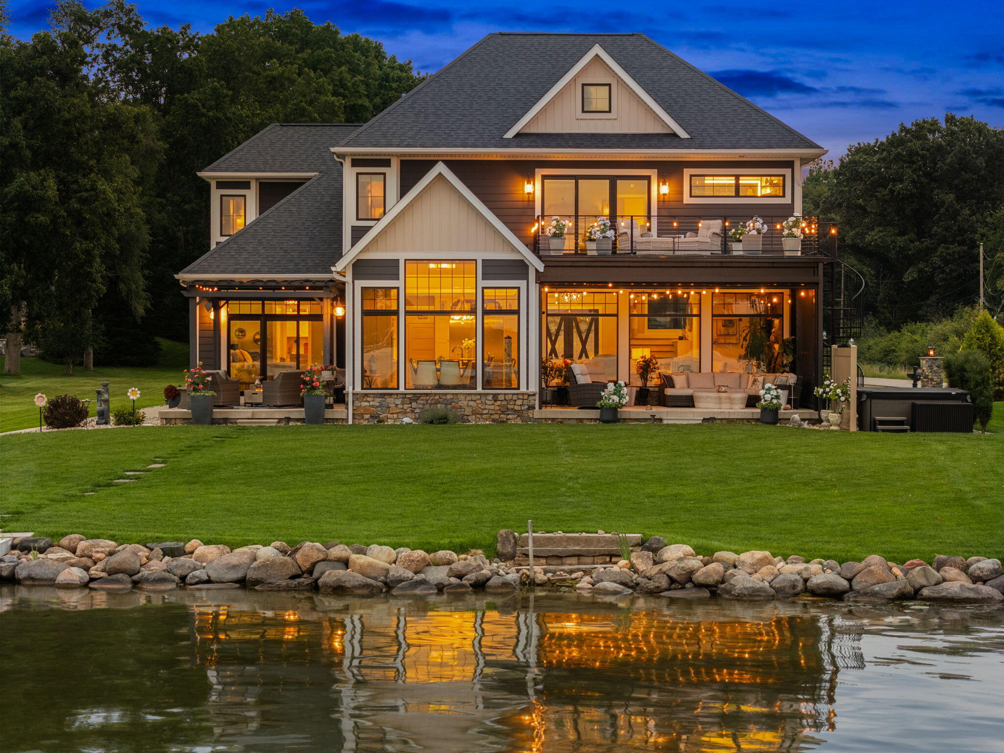 296 Steves Scenic Drive