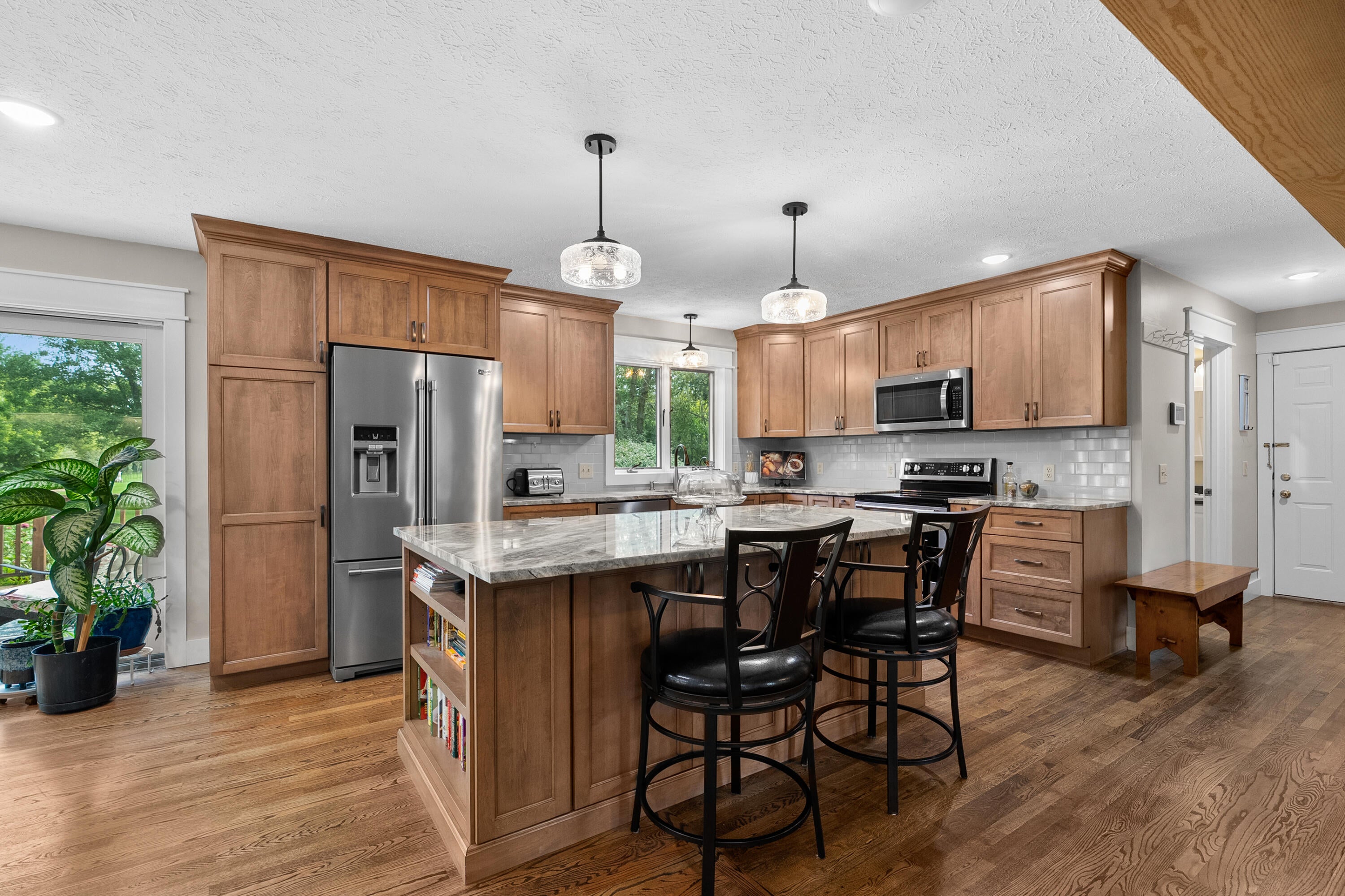 10233 Jericho Road