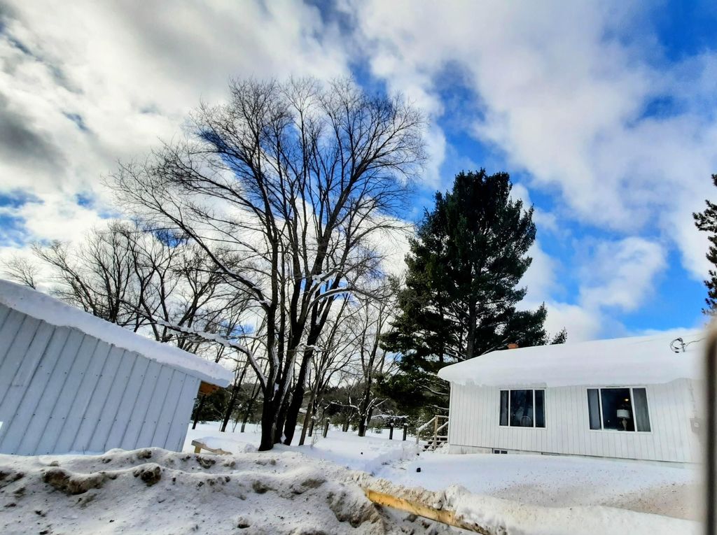 Photo of 14315 Thirteen Mile Road, Bear Lake, MI 49614 (MLS # 26005718)