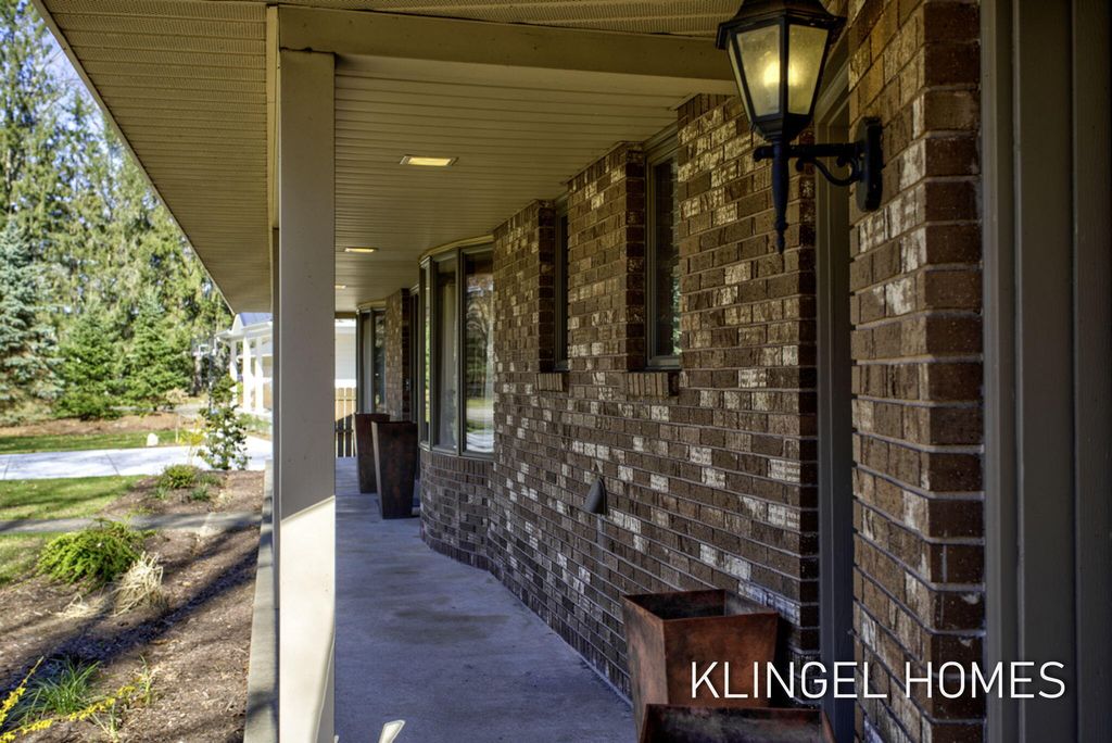 Photo of 19094 Walden Drive, Spring Lake, MI 49456 (MLS # 26014767)