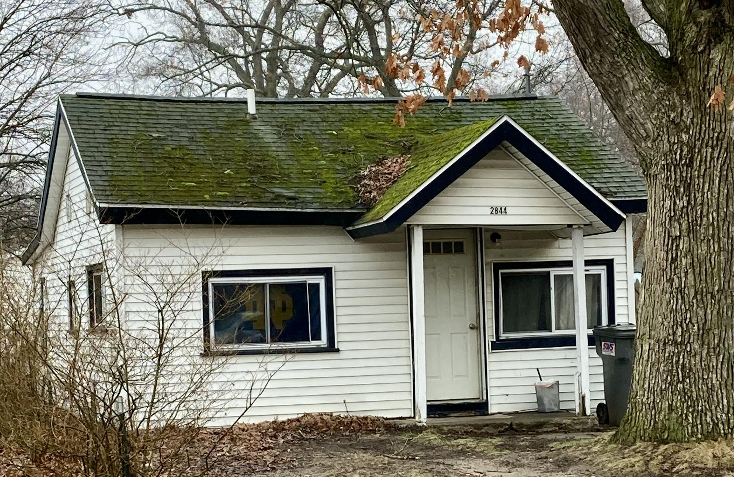 2844 Valley
