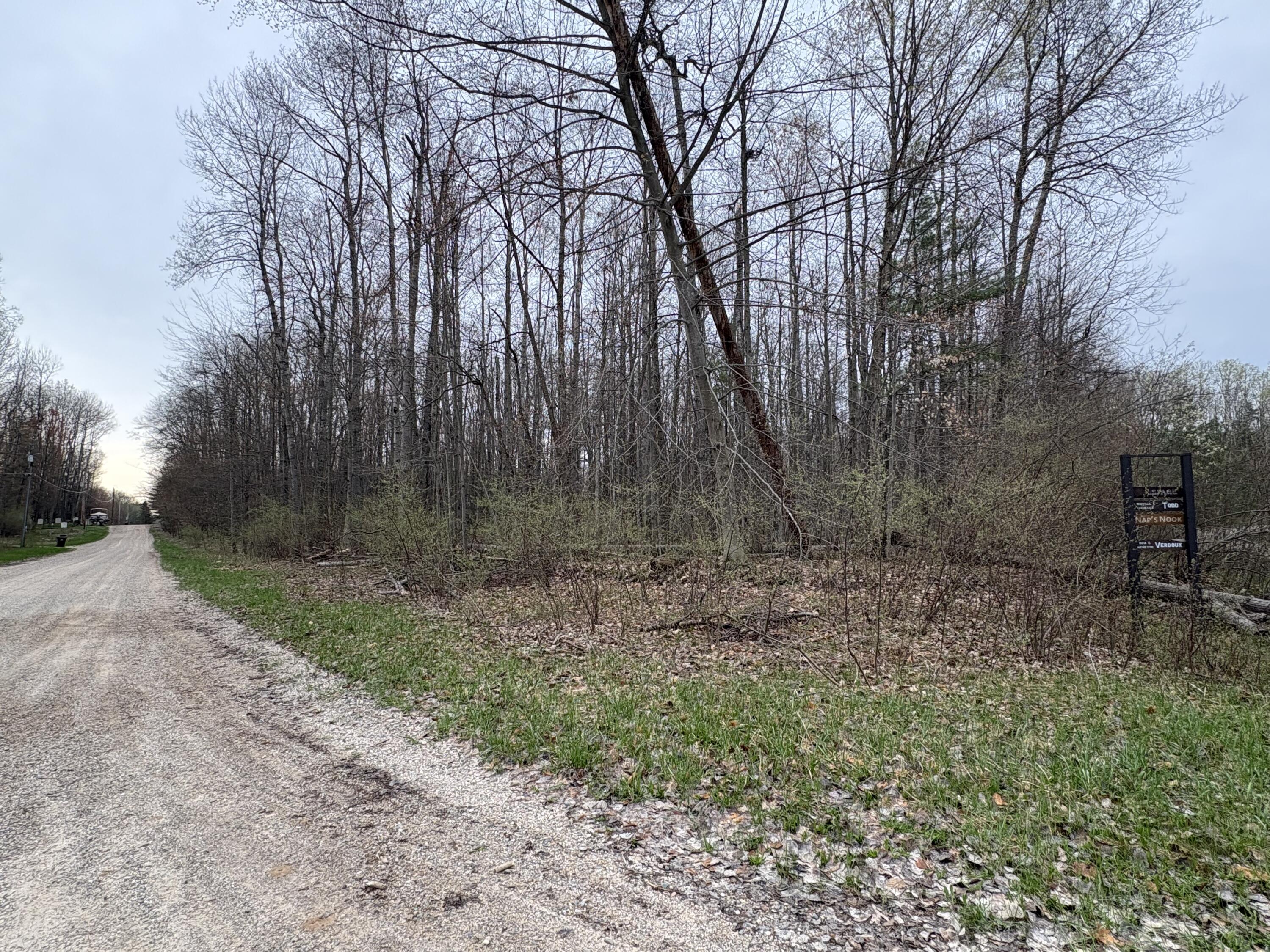8369 Highland Trail