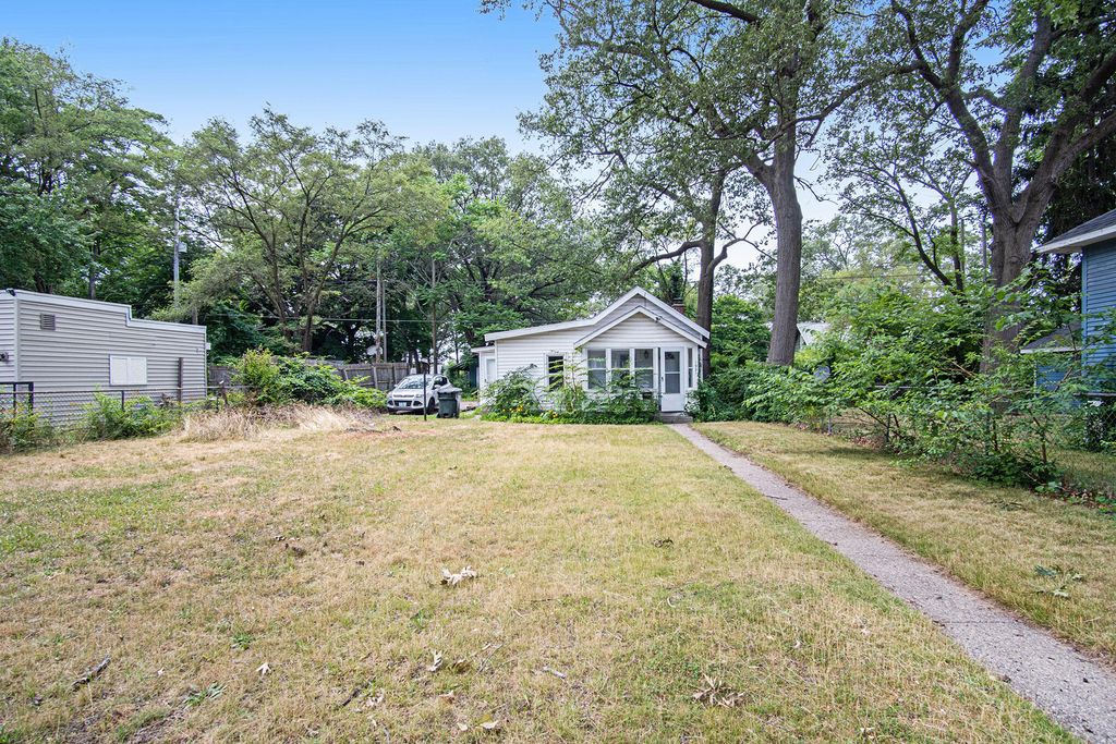 Photo of 1921 Jiroch Street, Muskegon, MI 49442 (MLS # 25060156)