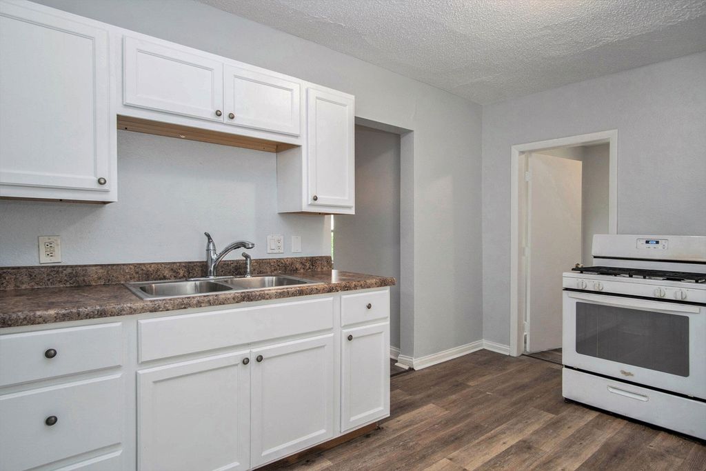 Photo of 1921 Jiroch Street, Muskegon, MI 49442 (MLS # 25060156)