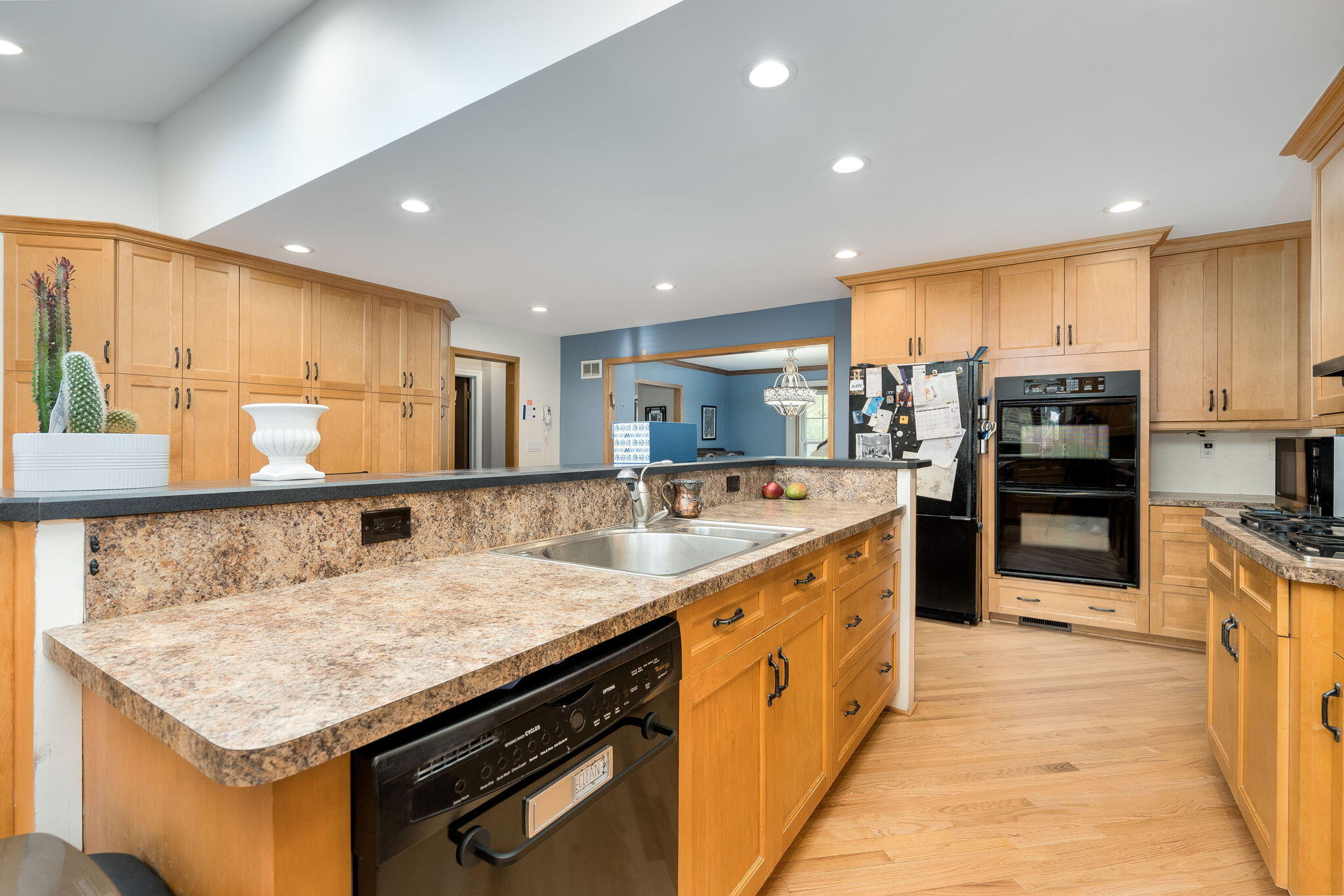 16940 Jeanette Street