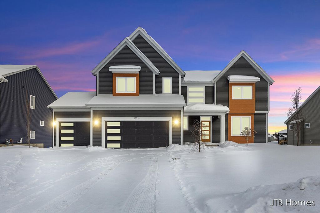 Photo of 15721 Norwalk Road, Grand Haven, MI 49417 (MLS # 25038865)