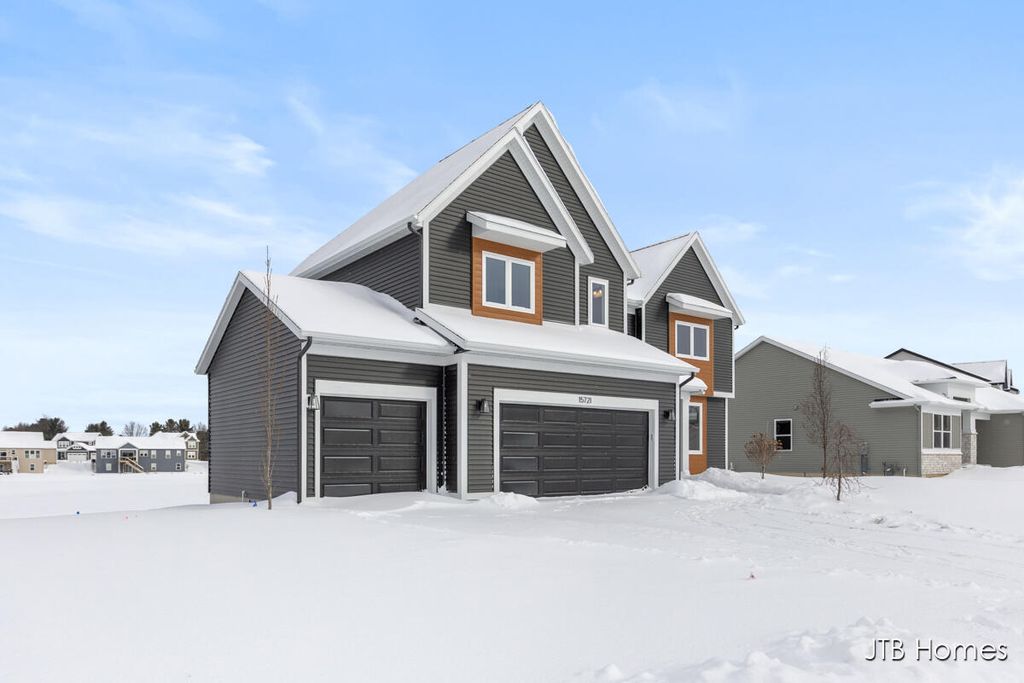 Photo of 15721 Norwalk Road, Grand Haven, MI 49417 (MLS # 25038865)