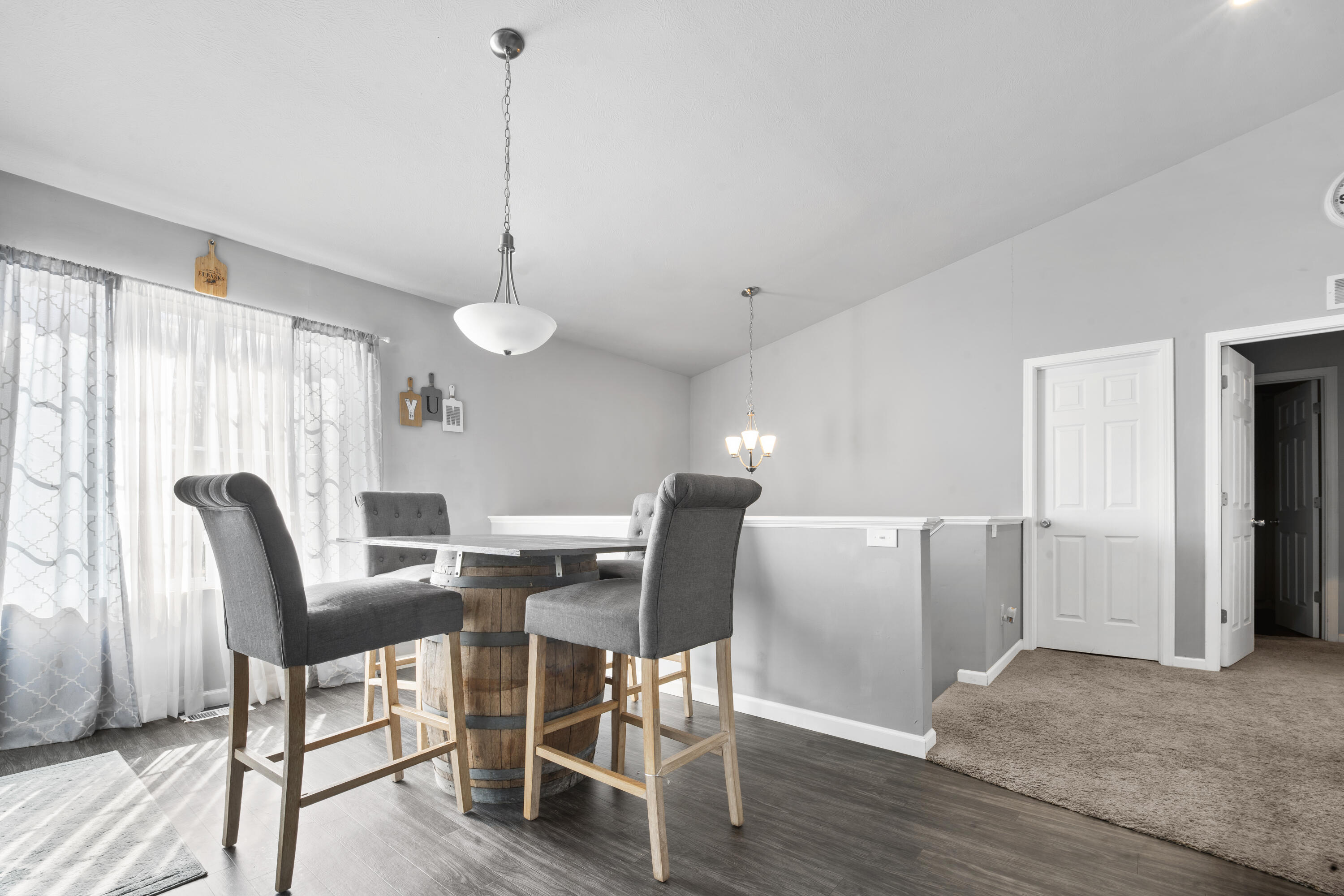 1015 Point Way, Lawton, MI 49065 | MLS 26014340 | Listing Information ...