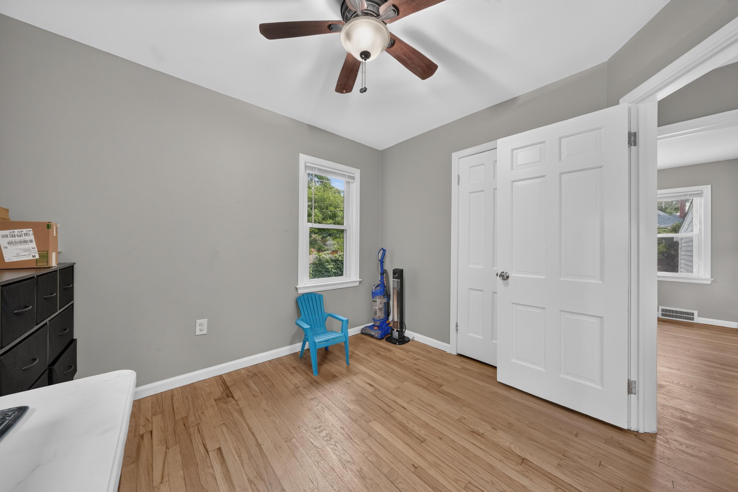 Listing 10