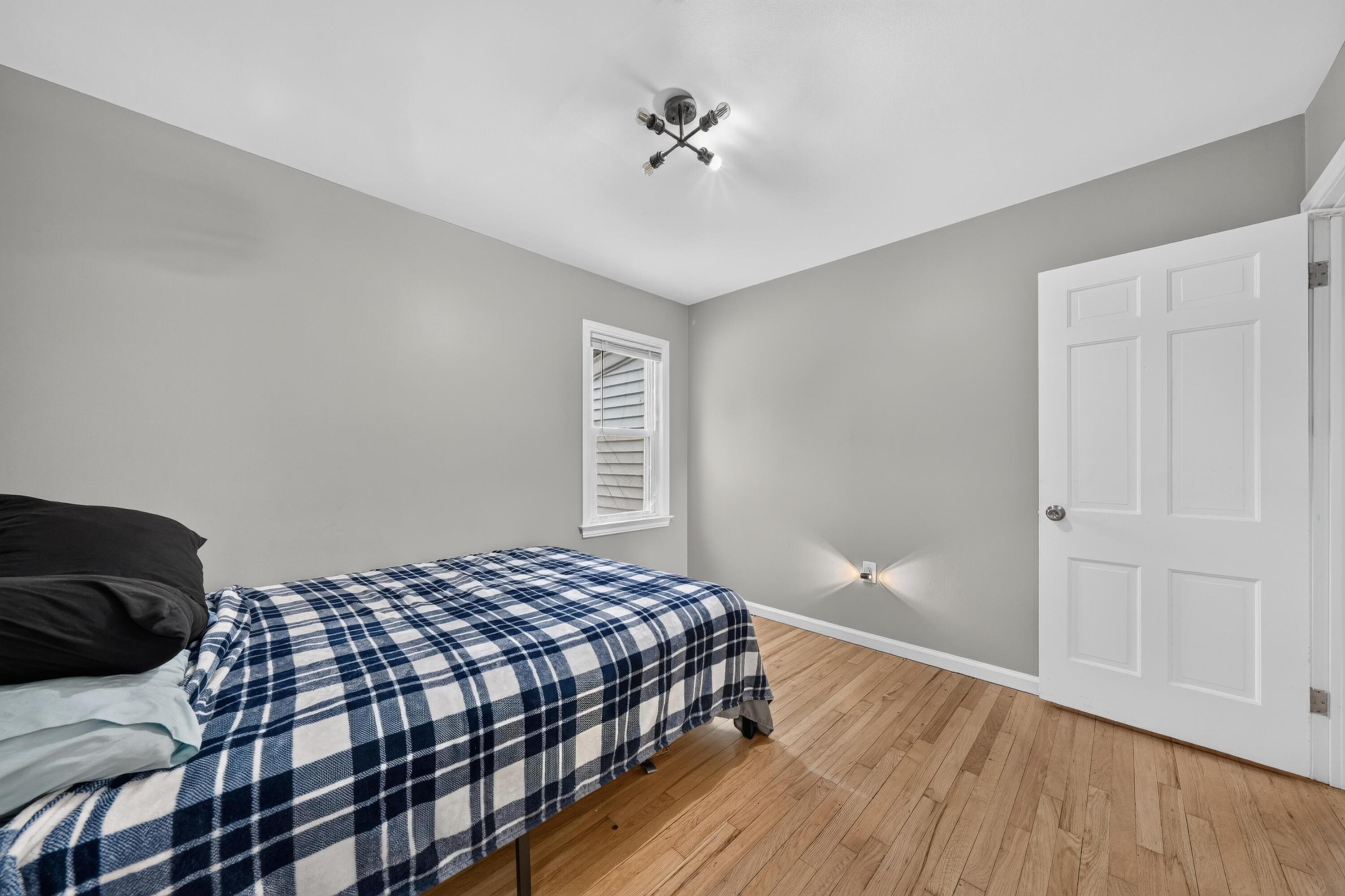 Listing 10