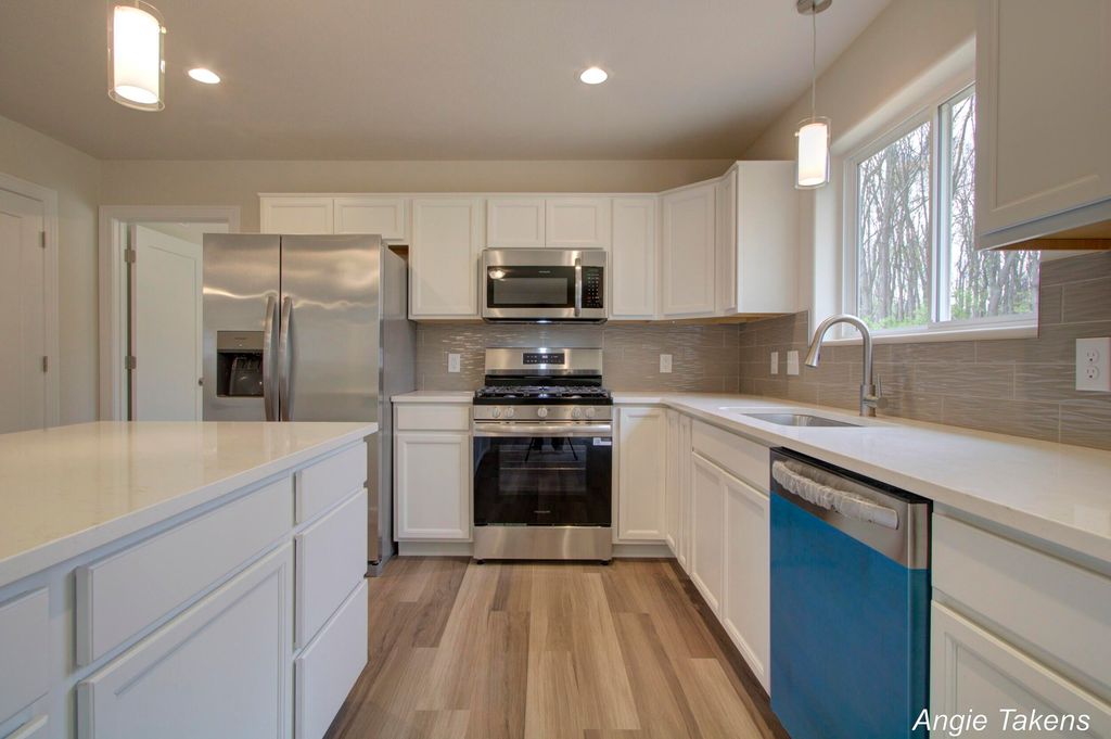 Photo of 3575 13 Mile Road NE, Rockford, MI 49341 (MLS # 26004558)