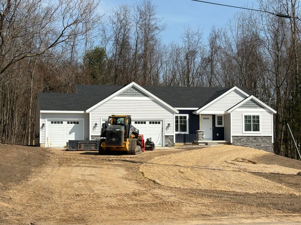 Photo of 3575 13 Mile Road NE, Rockford, MI 49341 (MLS # 26004558)