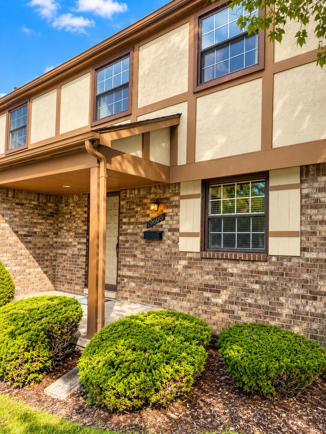 19600 Raleigh Circle S