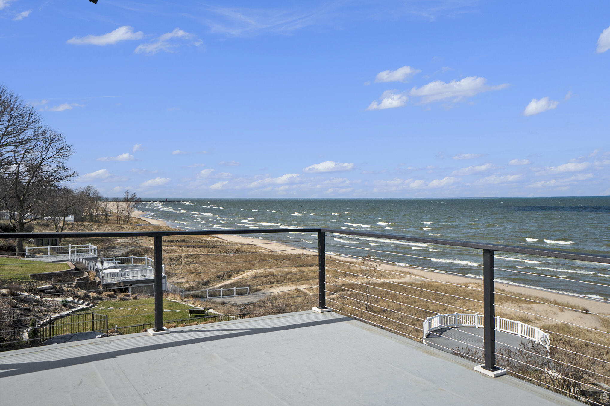 South Haven, Michigan 49090, United States, 5 Bedrooms Bedrooms, ,7 BathroomsBathrooms,Residential,Active,61642