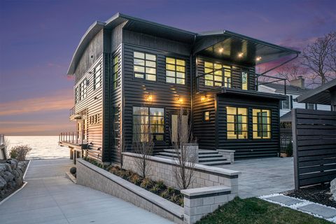 443 North Shore Drive South Haven MI 49090