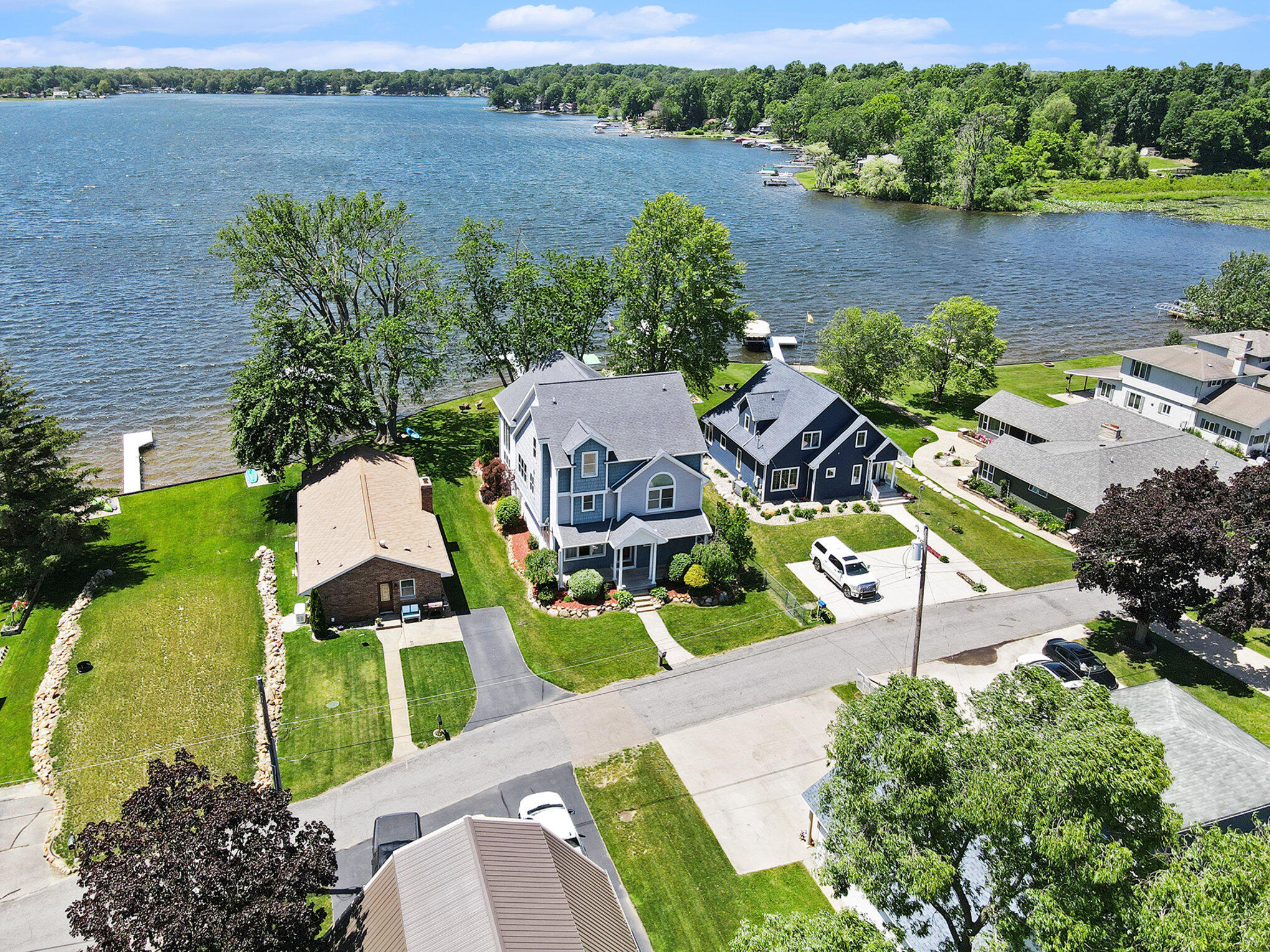 Battle Creek, Michigan 49017, United States, 5 Bedrooms Bedrooms, ,4 BathroomsBathrooms,Residential,Pending,100269