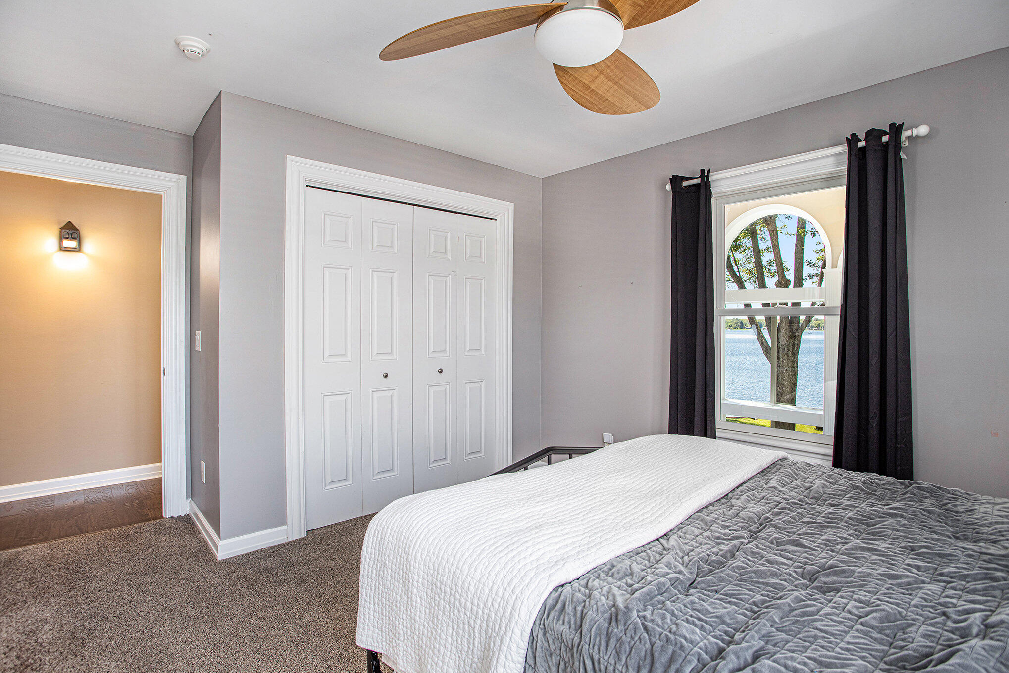 Battle Creek, Michigan 49017, United States, 5 Bedrooms Bedrooms, ,4 BathroomsBathrooms,Residential,Pending,100269