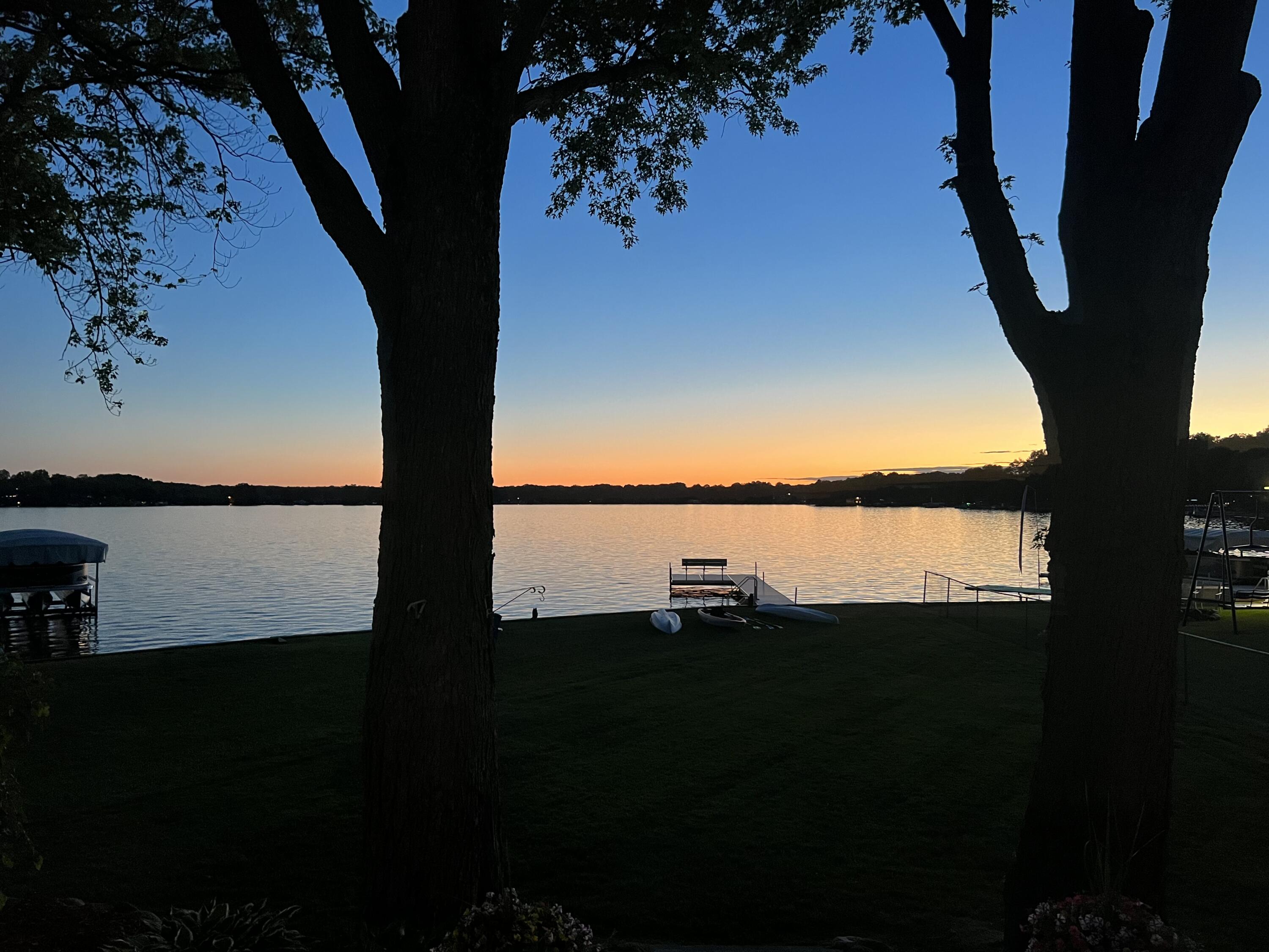 Battle Creek, Michigan 49017, United States, 5 Bedrooms Bedrooms, ,4 BathroomsBathrooms,Residential,Pending,100269