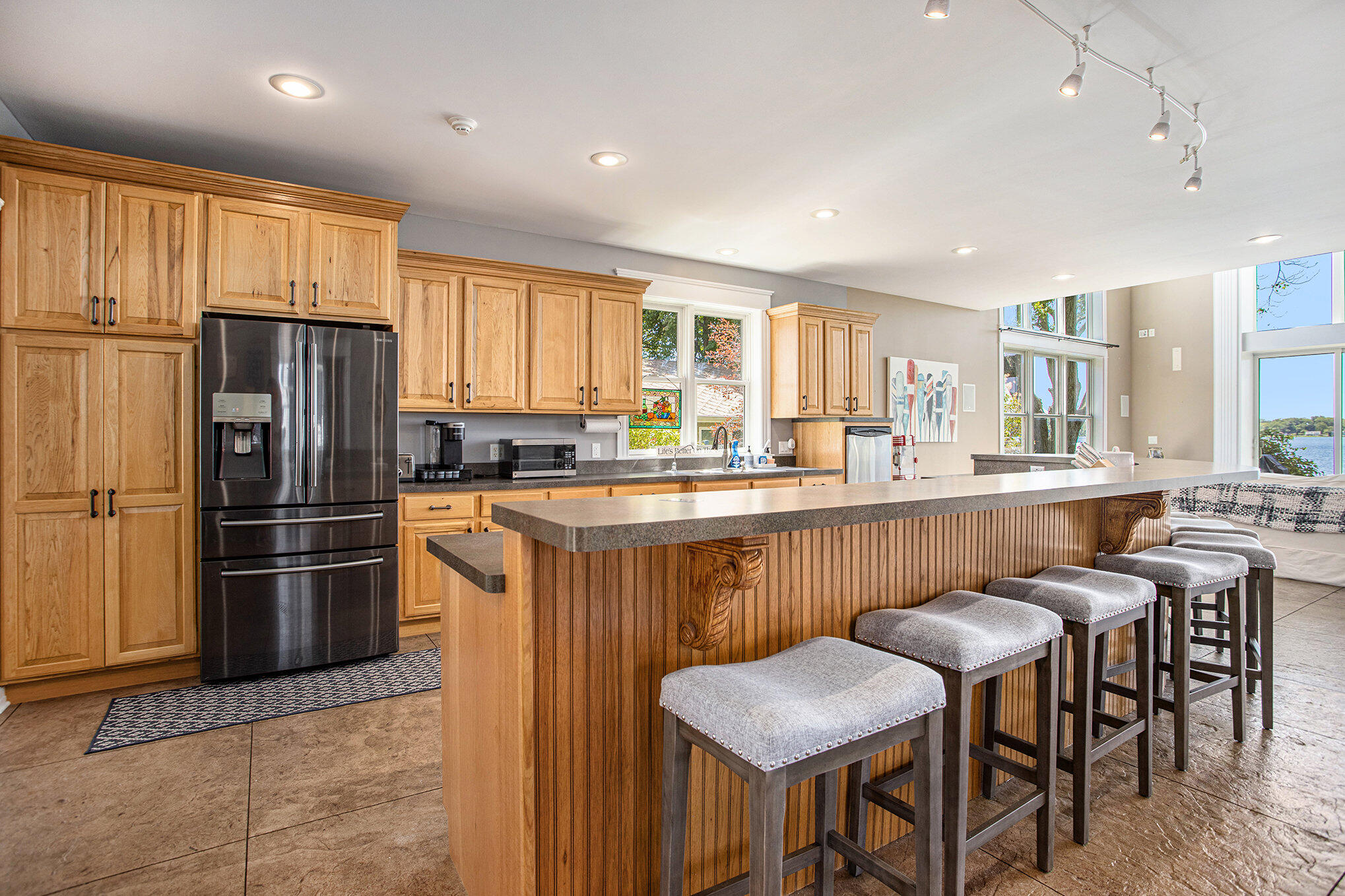 Battle Creek, Michigan 49017, United States, 5 Bedrooms Bedrooms, ,4 BathroomsBathrooms,Residential,Pending,100269