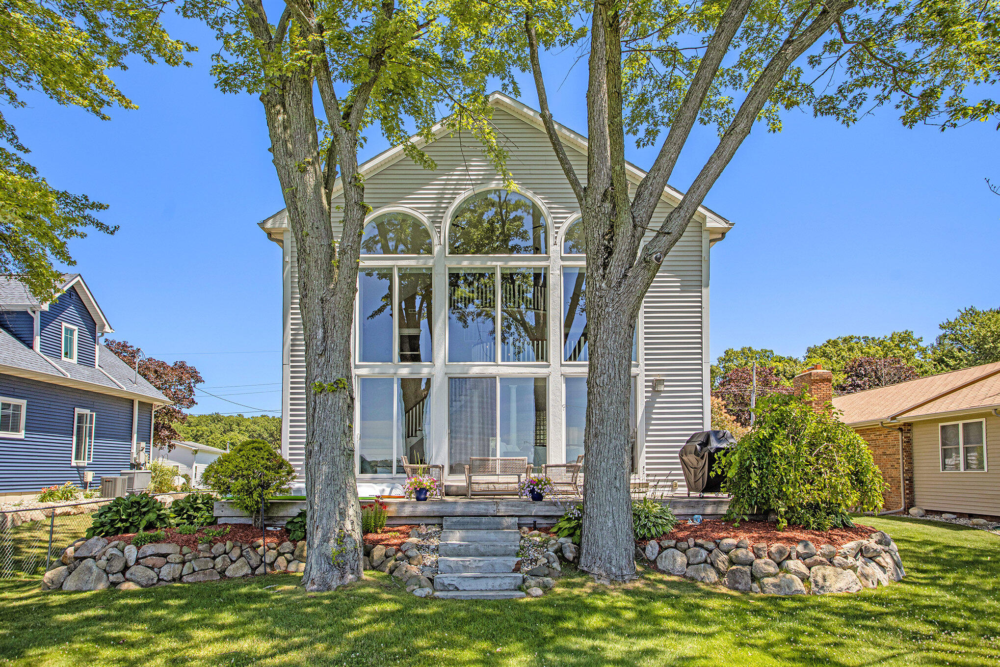 Battle Creek, Michigan 49017, United States, 5 Bedrooms Bedrooms, ,4 BathroomsBathrooms,Residential,Pending,100269