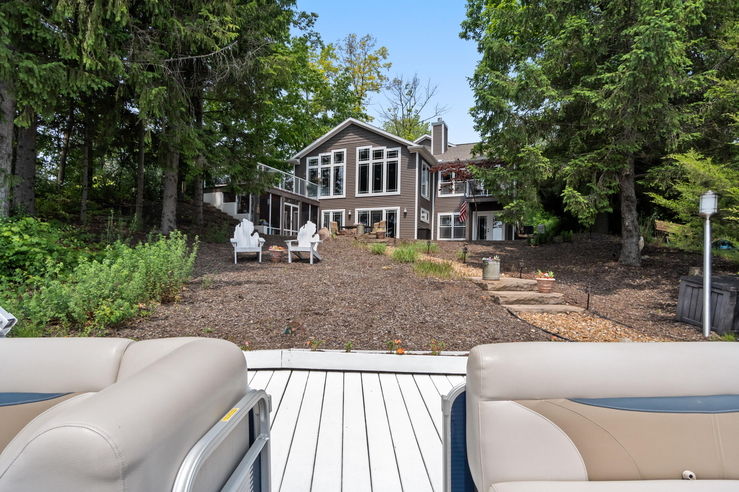 295 W Shore Drive