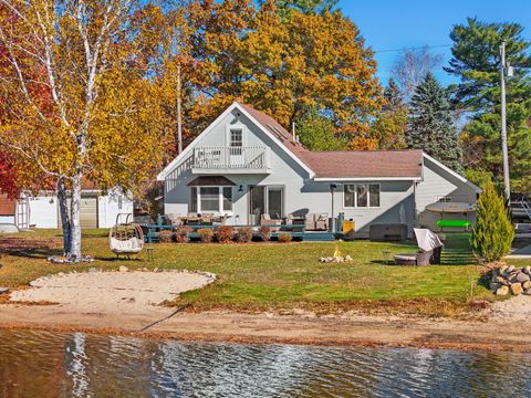 Photo of 6789 W Redman Drive, Lake City, MI 49651 (MLS # 25059661)