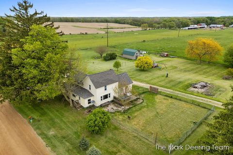 Photo of 2090 N Shaytown Road, Vermontville, MI 49096 (MLS # 26021897)