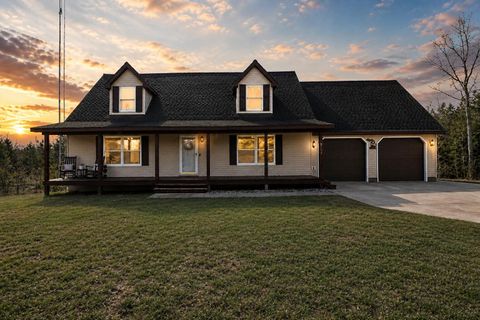 Photo of 619 S Amber Road, Scottville, MI 49454 (MLS # 26019950)