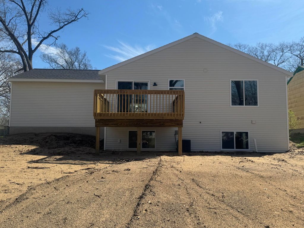 Photo of 1366 Leonard Avenue, Muskegon, MI 49442 (MLS # 26015579)