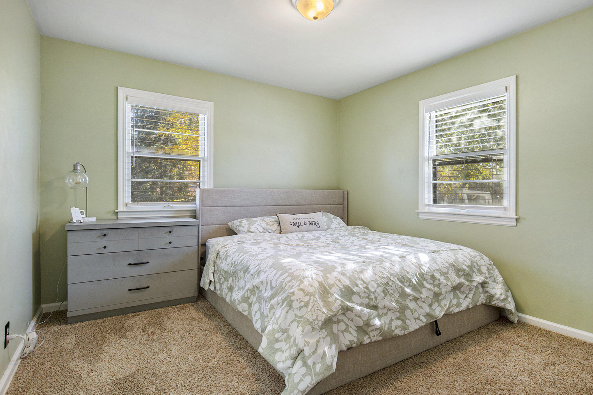 Wyoming, Michigan 49548, United States, 3 Bedrooms Bedrooms, ,2 BathroomsBathrooms,Residential,Active,242929