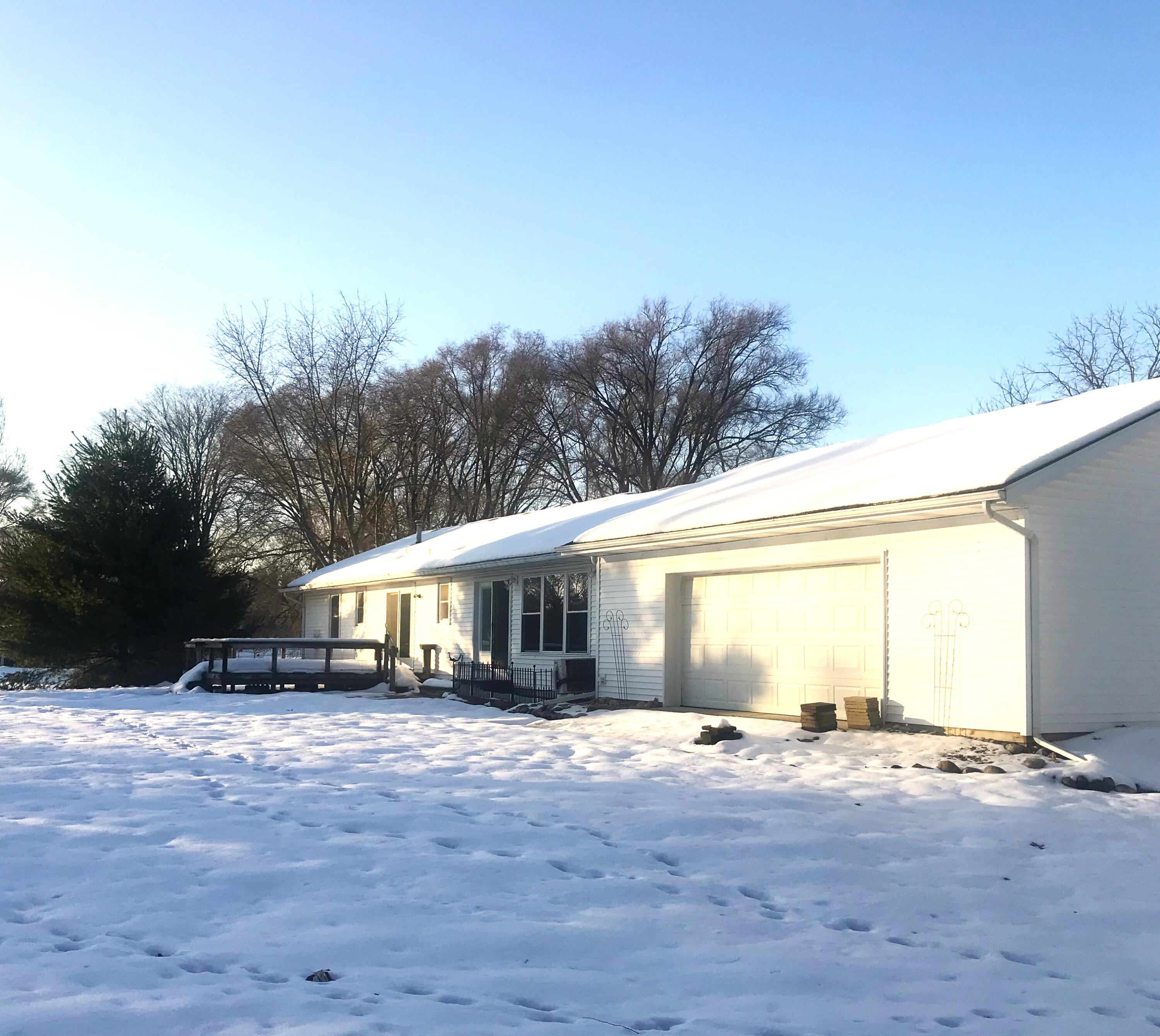 34535 N Brookwood Drive