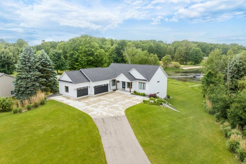 Photo for 504 S East Silver Lake Road