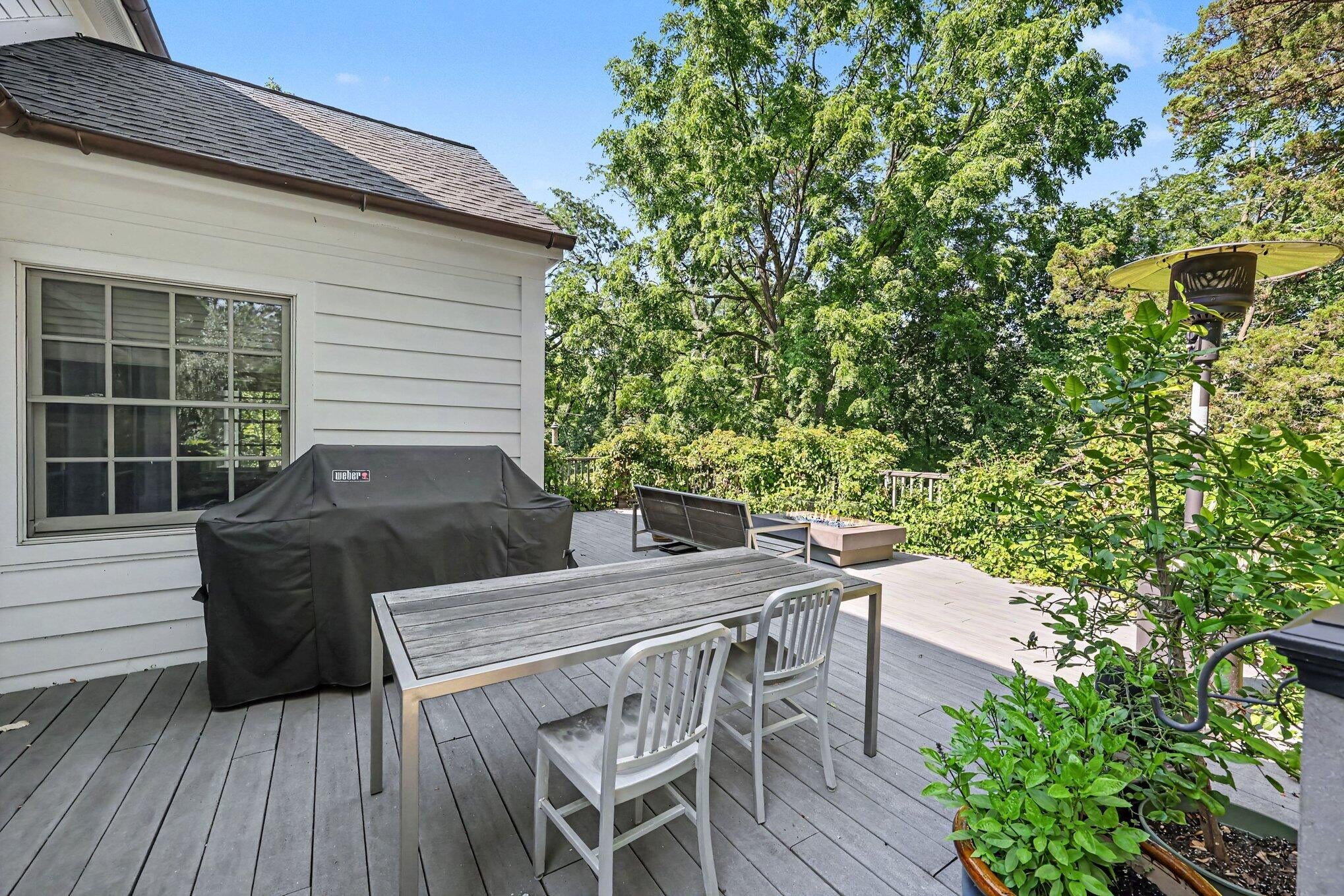 Listing 12
