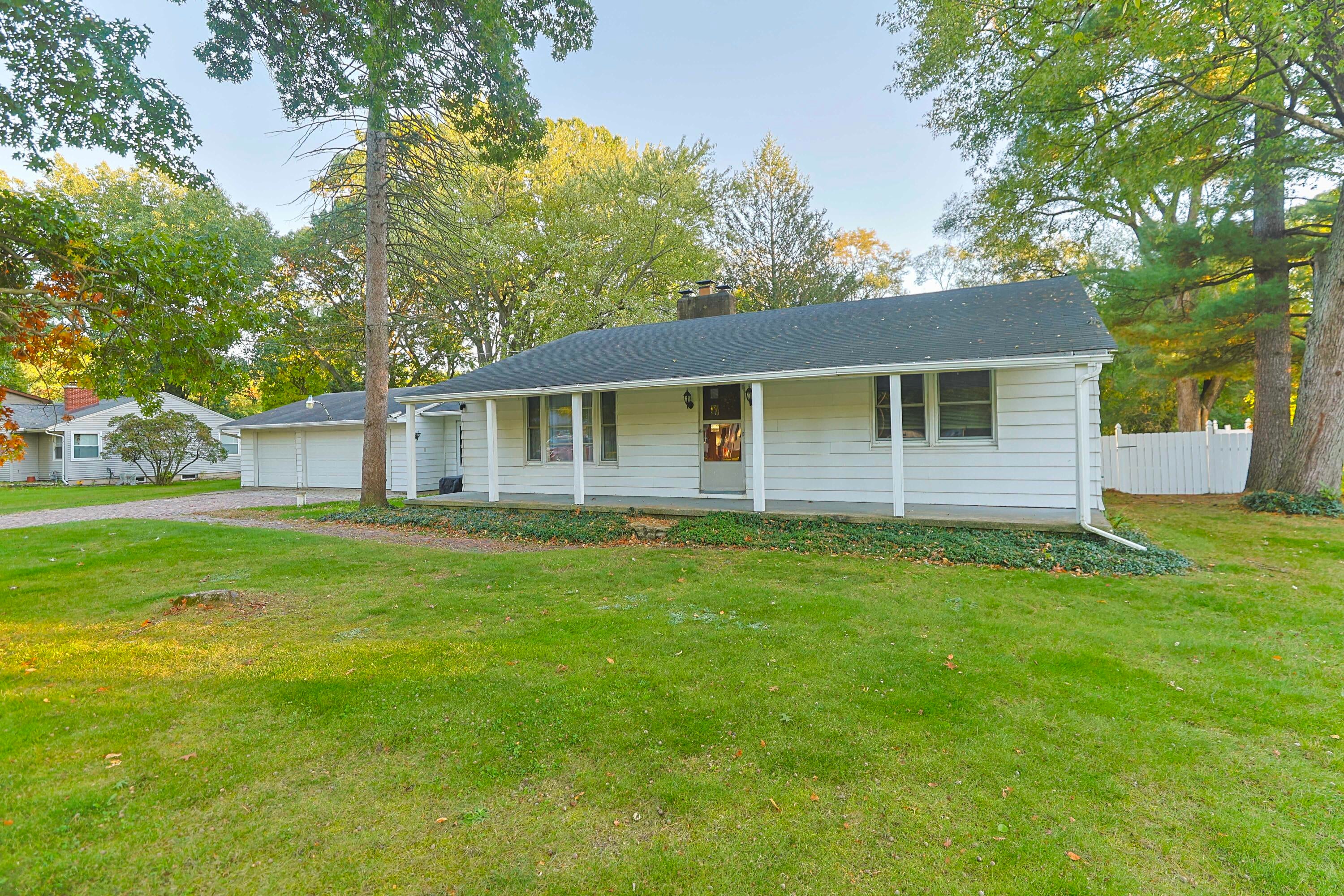 1212 E Bertrand Road
