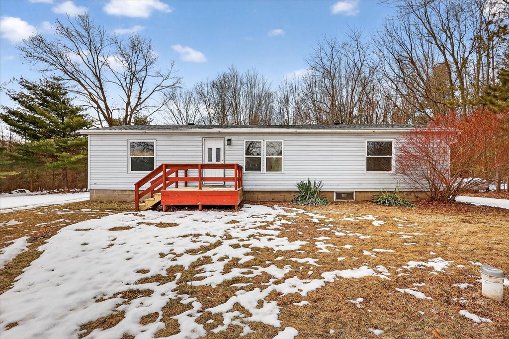 Photo of 2160 Fitzner Road, Greenville, MI 48838 (MLS # 26005761)