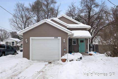 Photo of 589 34th Street SW, Wyoming, MI 49509 (MLS # 26004367)