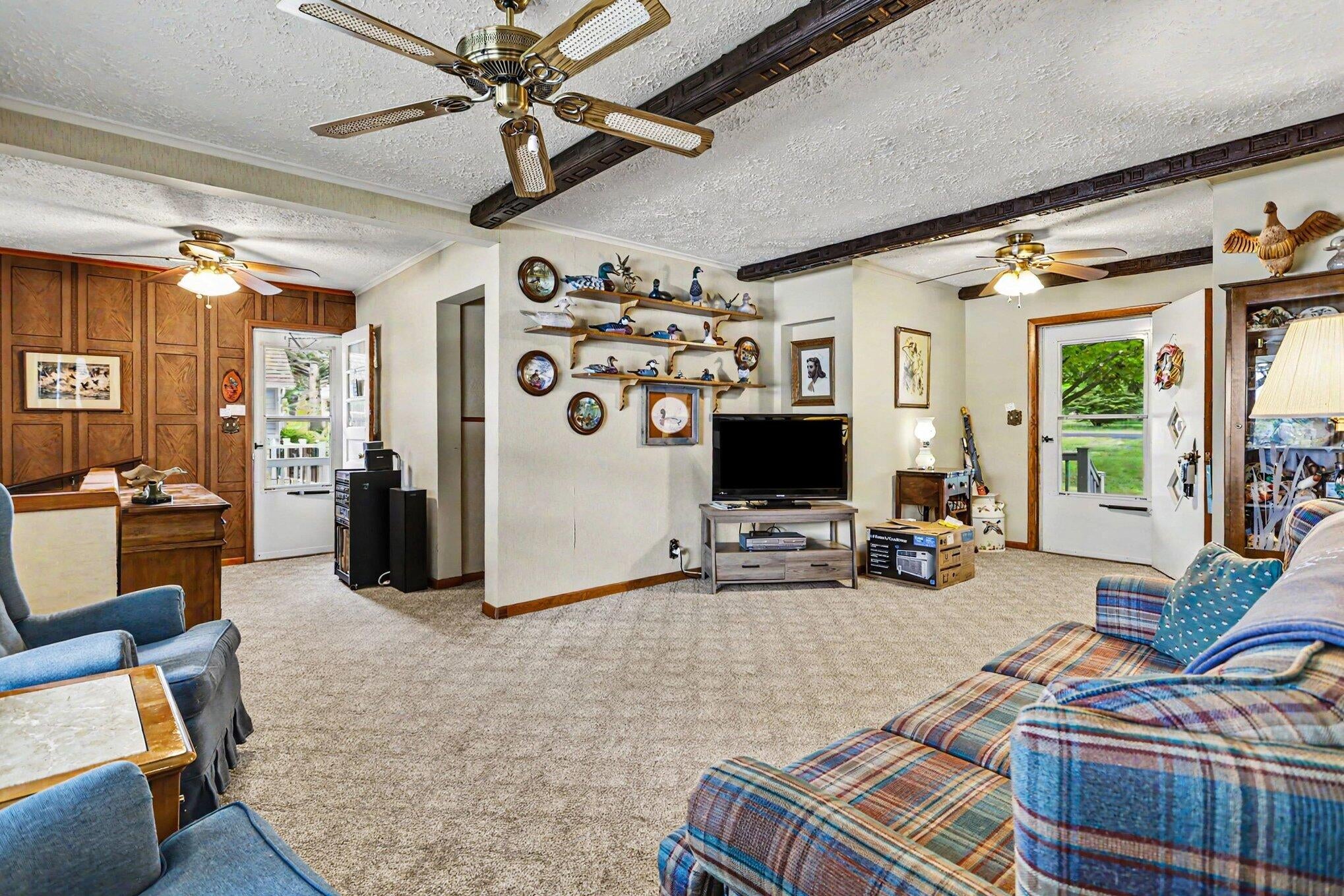 Listing 9