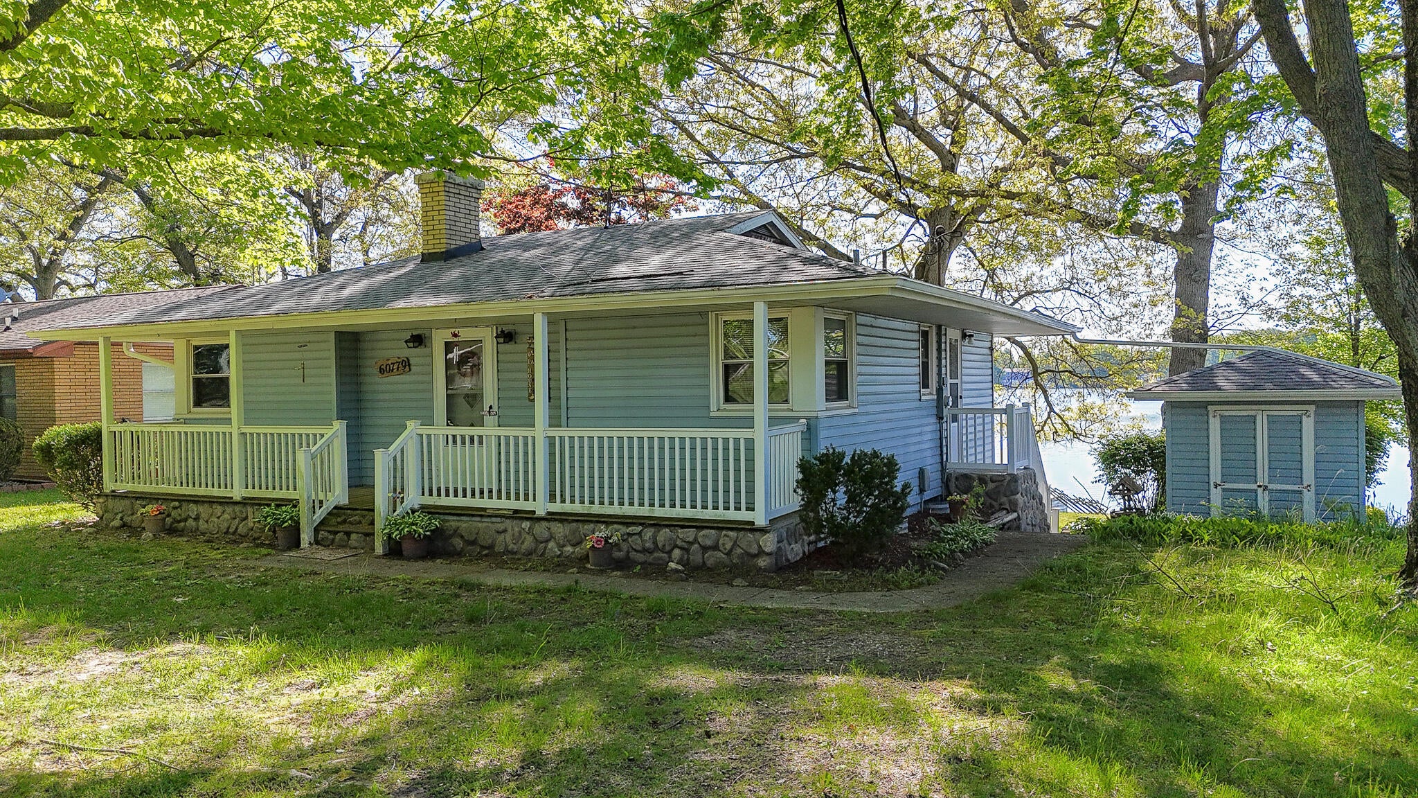 Listing 9
