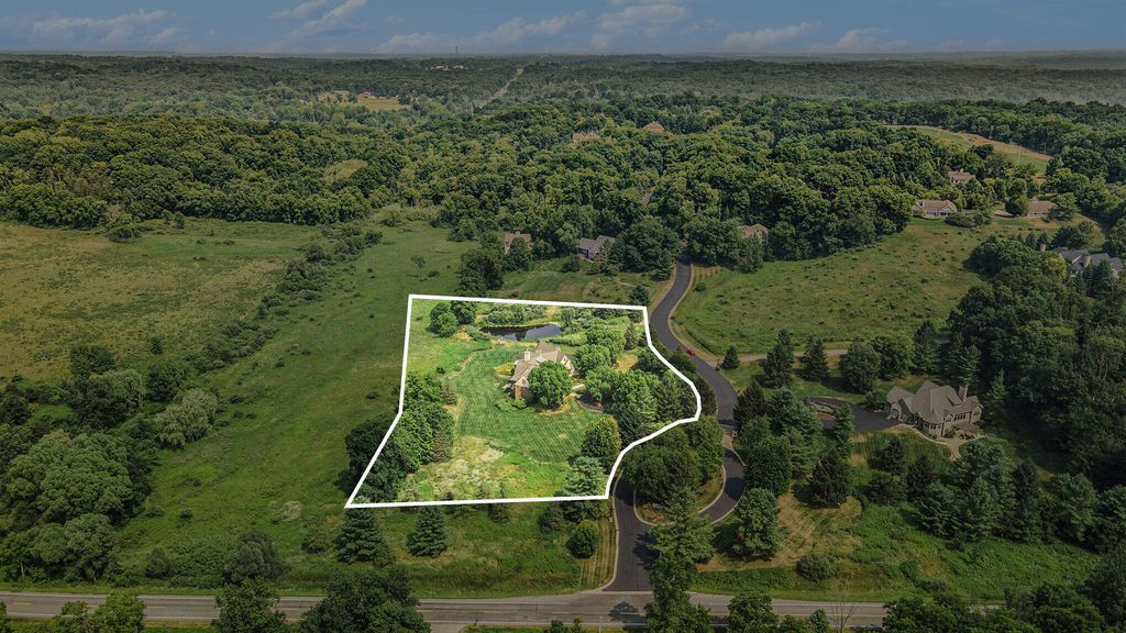 Photo of 6457 Old Darby Trail NE, Ada, MI 49301 (MLS # 25040412)