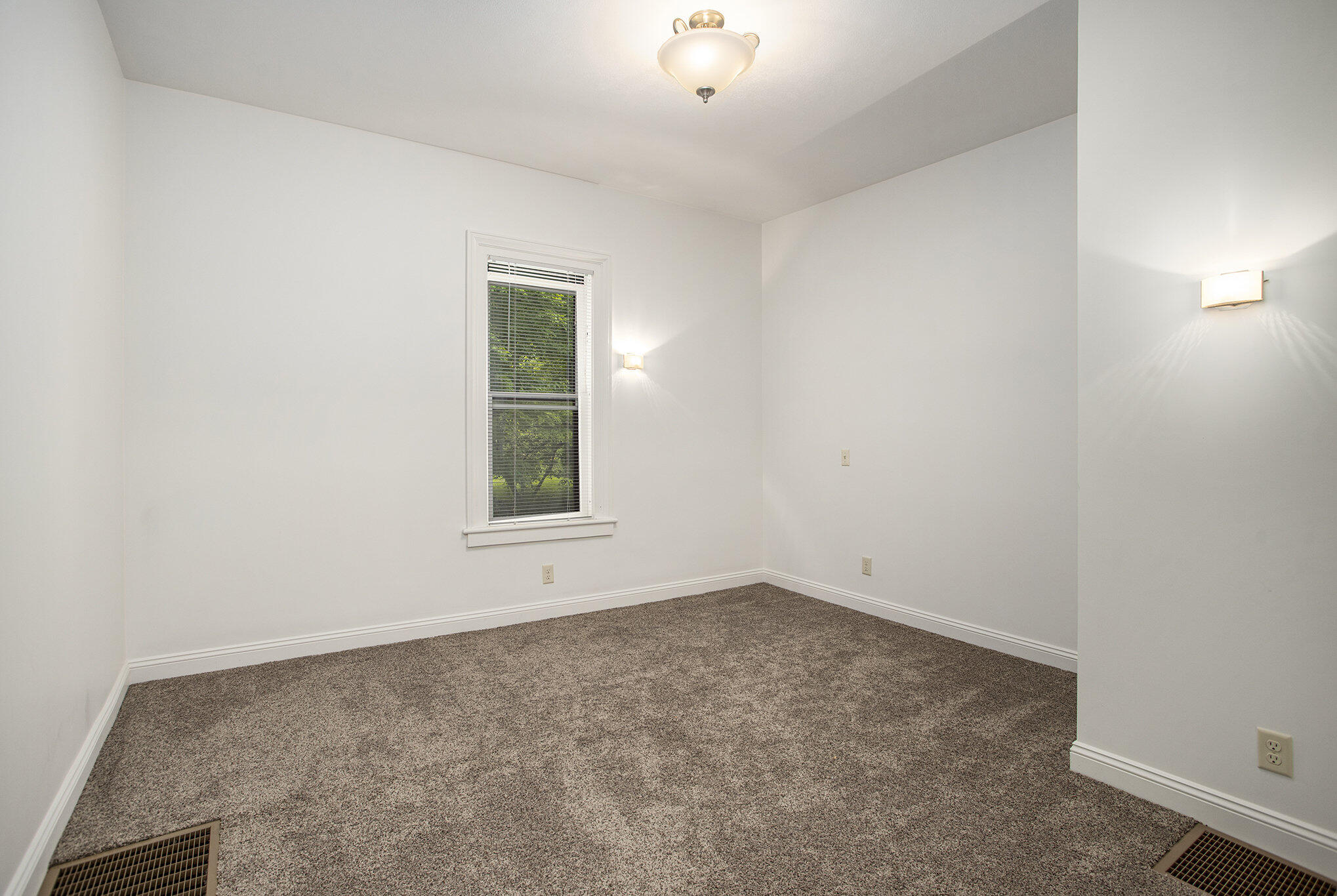 Richland, Michigan 49083, United States, ,2 BathroomsBathrooms,Commercial,Active,53307