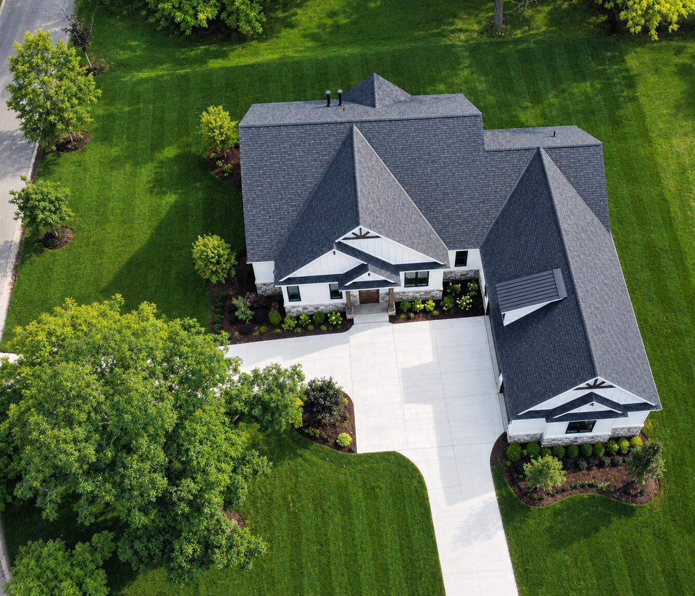5615 Old Orchard Trail