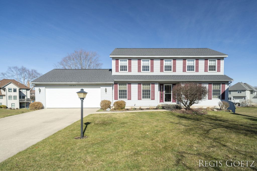 Photo of 2247 Old Dominion Court SE, Kentwood, MI 49508 (MLS # 24012931)