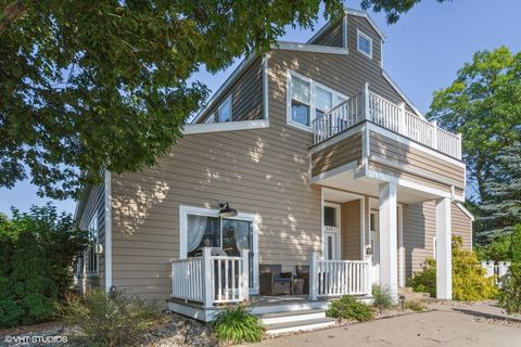 221 N Townsend Street, New Buffalo, MI 49117 - MLS#: 25017585